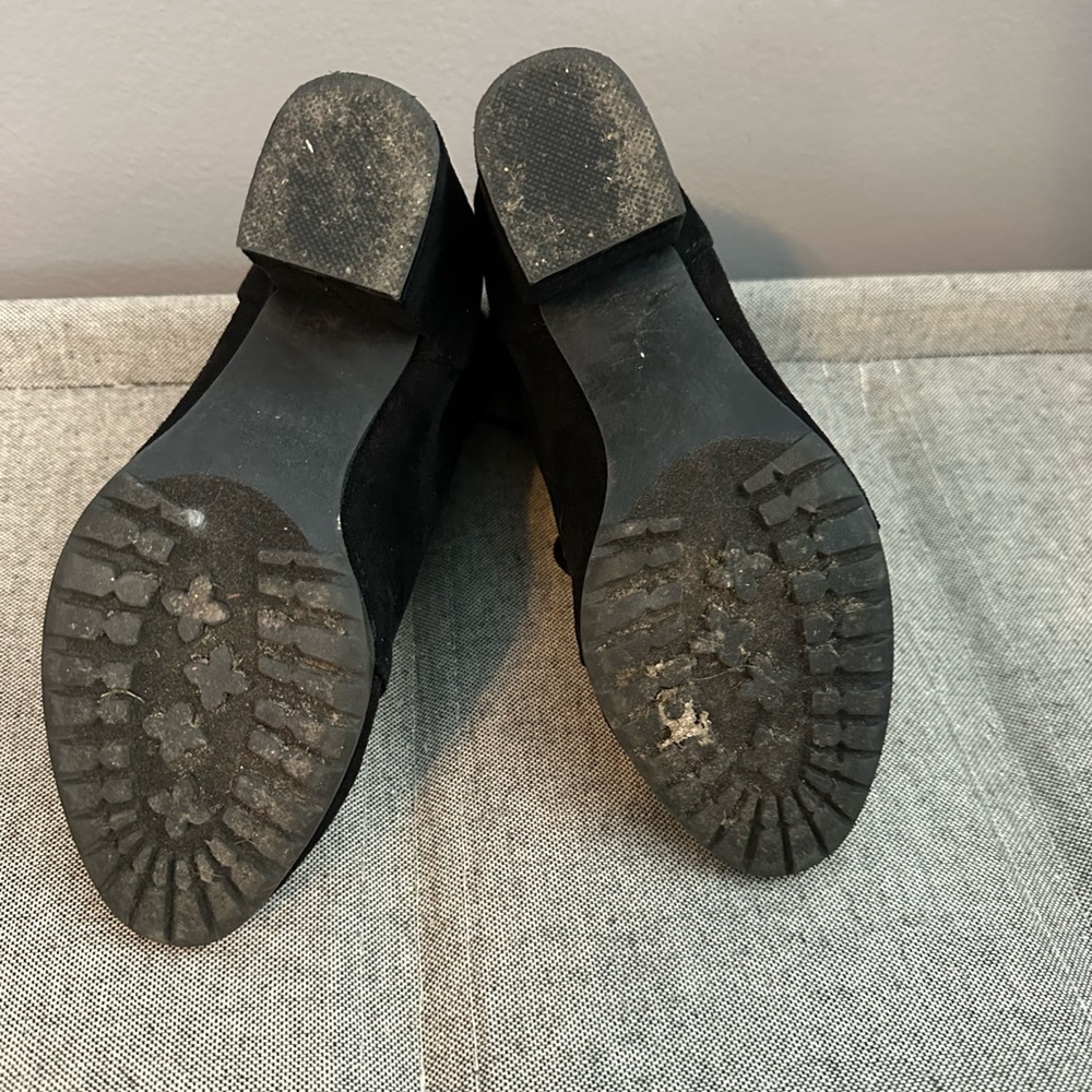 Heeled booties - Picture 4 of 4